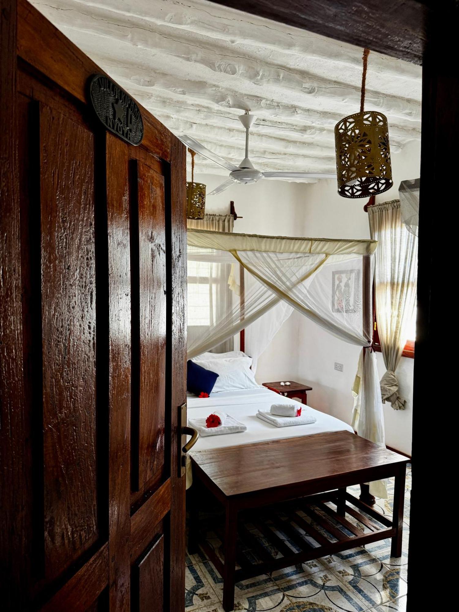 Villa Kipara - Private Beach & Pool Pwani Mchangani Buitenkant foto